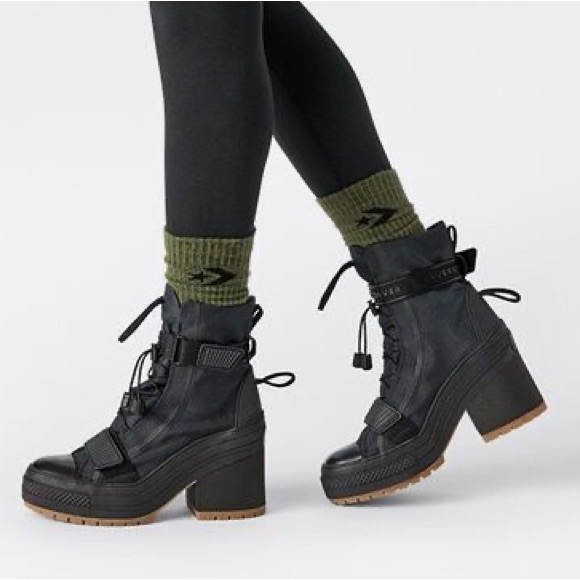 ‼️SALE‼️Wmns Chuck Taylor All Star GR82 Extra-High 'Black' 🖤 - Picture 2 of 16